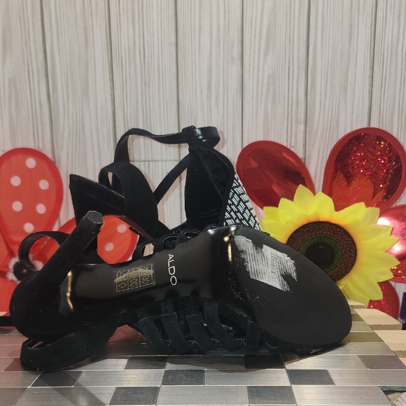 Aldo Black and White Heels - Picture 6 of 8